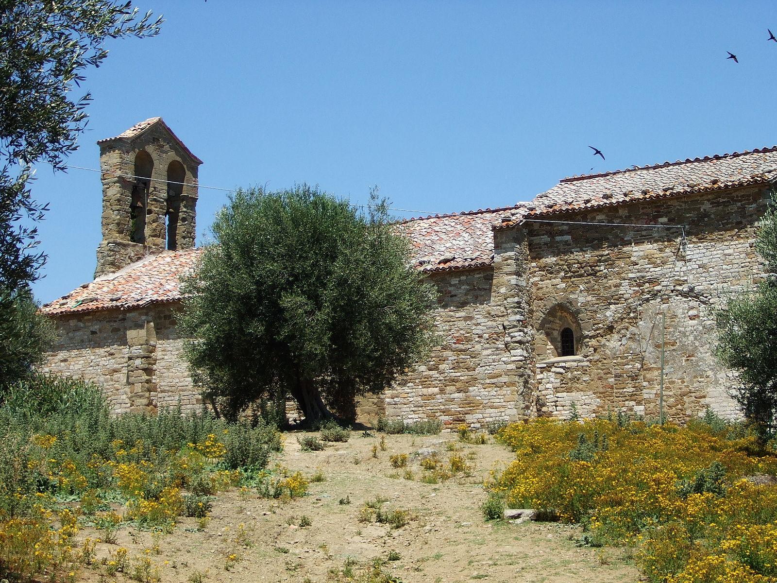 1600px-Isola_Maggiore_-_Chiesa_di_San_Michele_Arcangelo