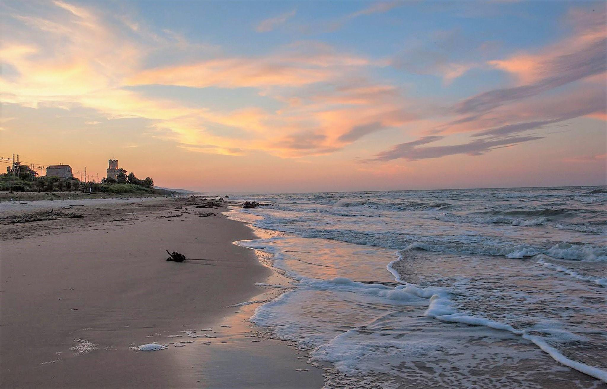 Pineto-_Area_marina_protetta_Torre_del_Cerrano